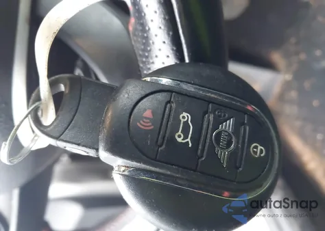 2018 Mini Hardtop Cooper/Oxford Edition from USA, damaged, VIN WMWXP5C51J2G62884